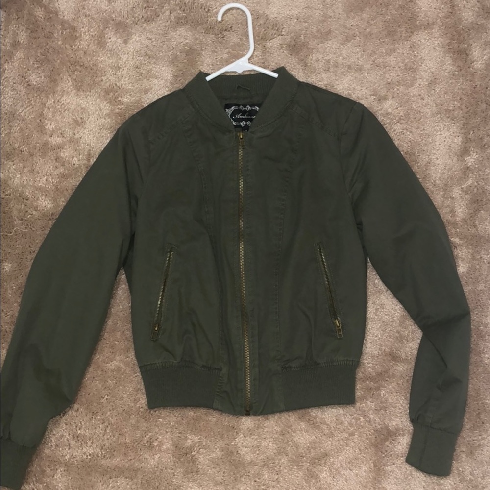Bomber jacket